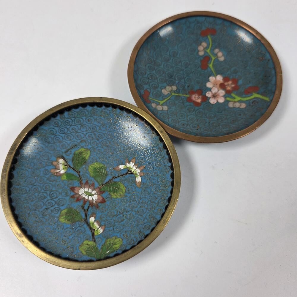 2 Vintage Chinese Cloisonne Floral 3" Brass Enamel Trinket Dish Jewelry Trays